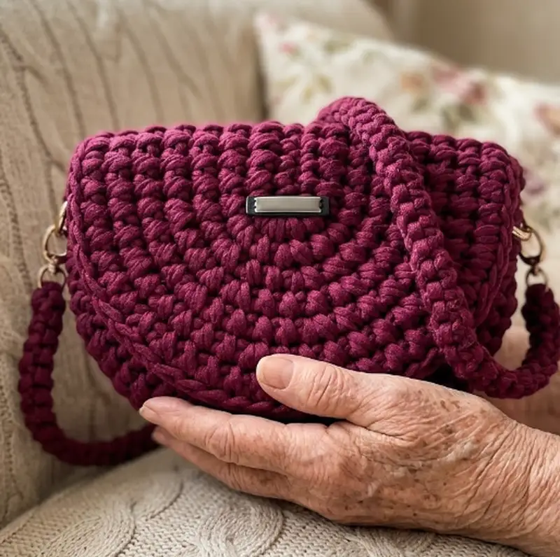 Quality crochet pattern: Slice Handbag Crochet Pattern - Intermediate level guide with complete instructions