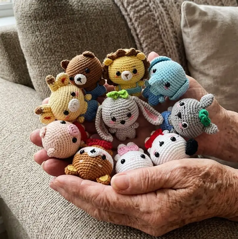 Quality crochet pattern: Mini Animal Amigurumi Pattern - Intermediate level guide with complete instructions