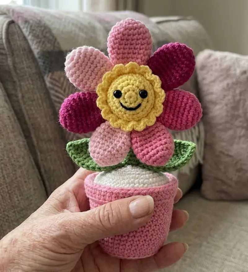 Quality crochet pattern: Little Floweret Amigurumi Pattern - Intermediate level guide with complete instructions