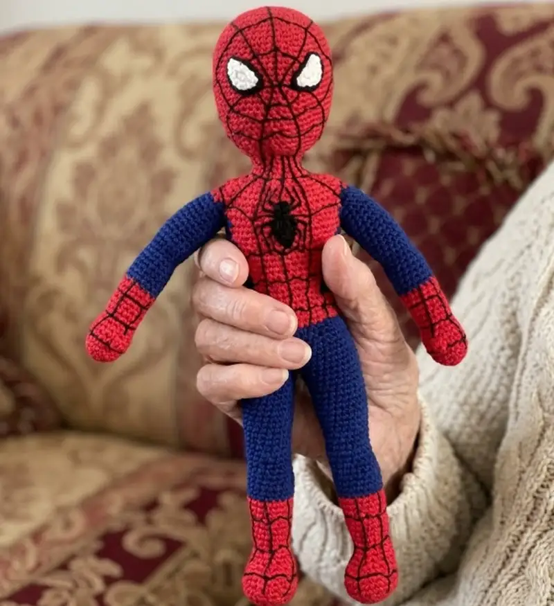 Quality crochet pattern: The Spiderman Amigurumi Pattern - Intermediate level guide with complete instructions