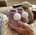 Plush Booties with Pompoms Pattern step 1 - construction progress