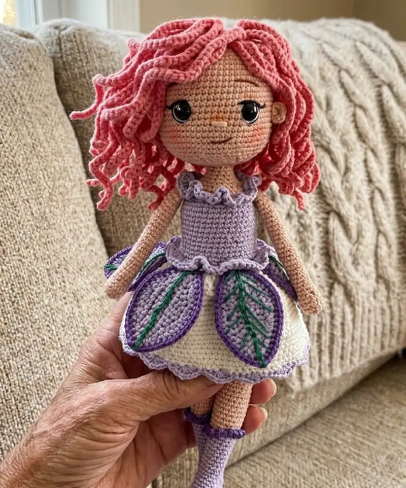 Complimentary Intermediate crochet pattern: Iris Doll Amigurumi Pattern - Simple to follow guide