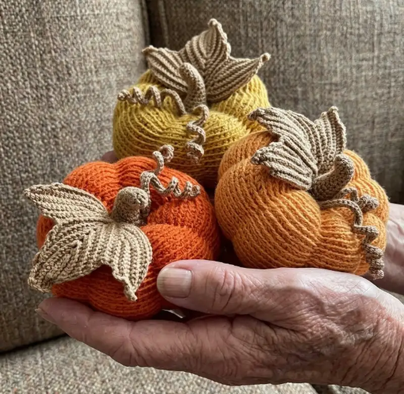 Complimentary Intermediate crochet pattern: Pumpkin Amigurumi Pattern - Simple to follow guide