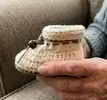 Baby Shoes Ivelle Pattern step 3 - details and accessories