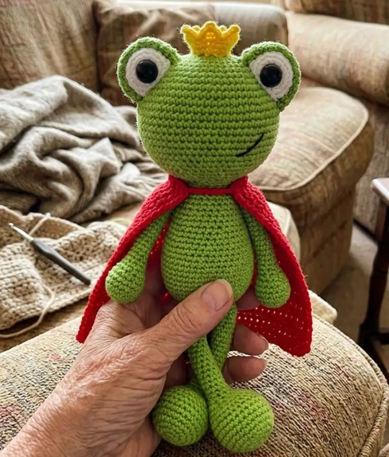Complimentary Intermediate crochet pattern: Frog Prince Amigurumi Pattern - Simple to follow guide
