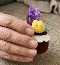 Mini Flower Basket & Flowers Amigurumi Pattern step 2 - assembly progress