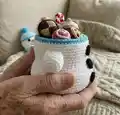 Snowman Amigurumi Pattern step 3 - details and accessories
