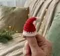 Mini Christmas Hat Amigurumi Pattern step 2 - assembly progress
