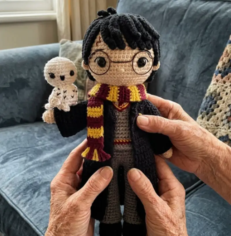 Complimentary Intermediate crochet pattern: Harry Potter Amigurumi Pattern - Simple to follow guide