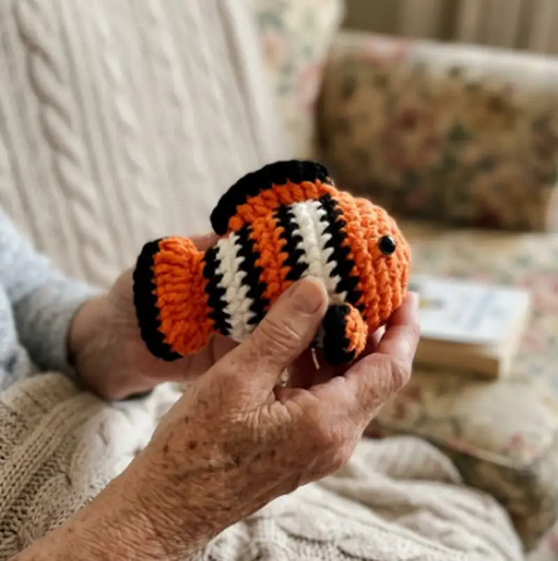 Quality crochet pattern: Clownfish (Nemo) Amigurumi Pattern - Intermediate level guide with complete instructions