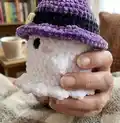 No Sew Ghosts Wearing Hats Amigurumi Pattern step 2 - assembly progress