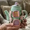 Spring Teapot House Amigurumi Pattern step 1 - construction progress