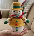Snowman Gingerbread Amigurumi Pattern step 1 - construction progress
