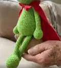 Frog Prince Amigurumi Pattern step 3 - details and accessories