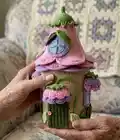 Floral Fairy House Amigurumi Pattern step 1 - construction progress