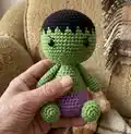 Mini Hulk Amigurumi Pattern step 4 - final assembly and finishing