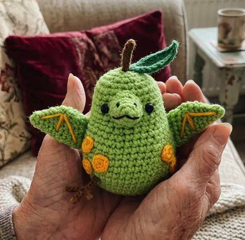 Quality crochet pattern: Pearodactyl Amigurumi Pattern - Intermediate level guide with complete instructions