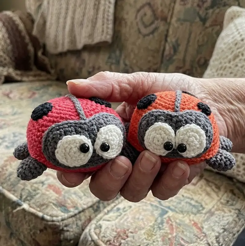 Complimentary Intermediate crochet pattern: Ladybug Amigurumi Pattern - Simple to follow guide