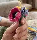 Floral Headband Pattern step 3 - details and accessories