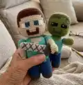 Steve & Zombie Amigurumi Pattern step 1 - construction progress