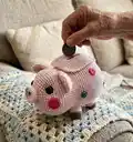 Piggy Bank Amigurumi Pattern step 4 - final assembly and finishing