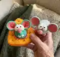 Mochi-Mouse Loves Cheese Amigurumi Pattern step 1 - construction progress