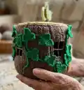 Squirrel & Hollow Log House Amigurumi Pattern step 3 - details and accessories