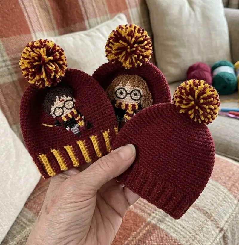 Complimentary Intermediate crochet pattern: Wizard House Pom Pom Hat Pattern - Simple to follow guide