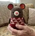 Minimals Mouse Amigurumi Pattern step 4 - final assembly and finishing