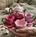 Floral tea set Amigurumi Pattern step 4 - final assembly and finishing