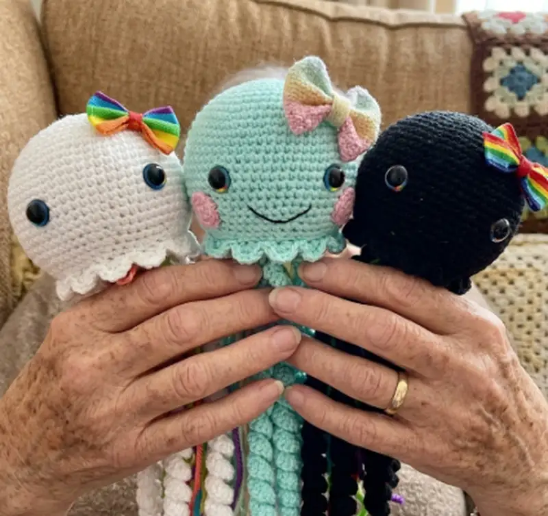 Quality crochet pattern: Jellyfish Crochet Pattern - Intermediate level guide with complete instructions