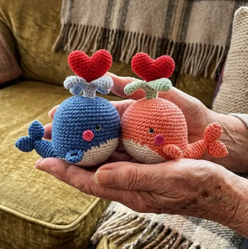 Complimentary Intermediate crochet pattern: Cupid Whale Amigurumi Pattern - Simple to follow guide