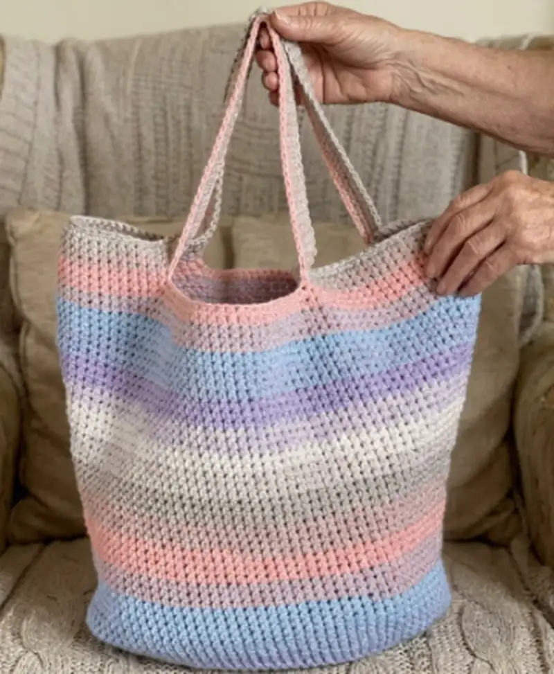 Complimentary Intermediate crochet pattern: By Your Side Basket Bag Pattern - Simple to follow guide