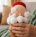 le Pere Noel Amigurumi Pattern step 3 - details and accessories