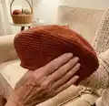 Cinnamon Beret Pattern step 4 - final assembly and finishing